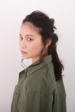 こなれ感たっぷり!大人のポニーテール 簡単アレンジ